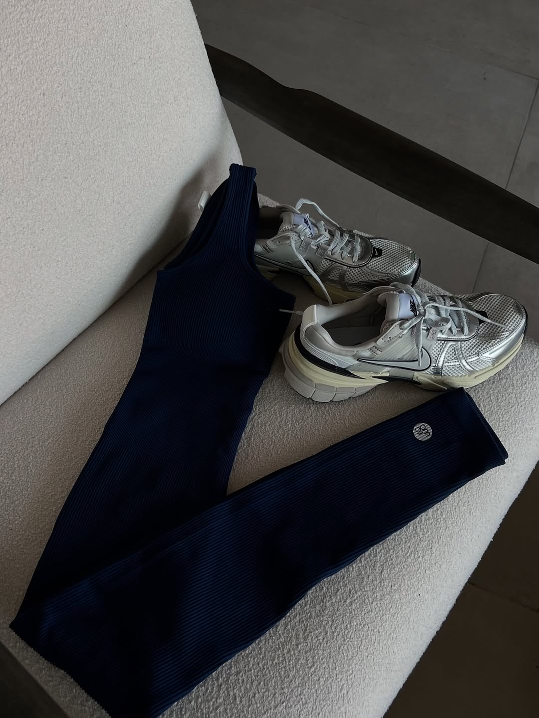 Macaquinhos e Vestidos