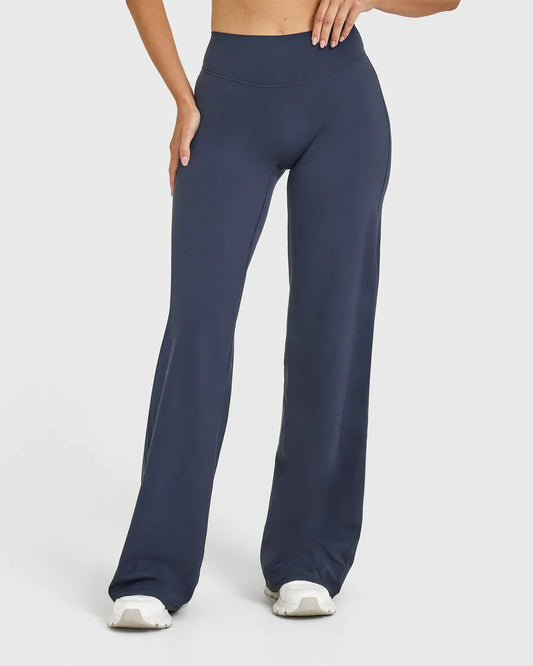 Calça Basic Flare